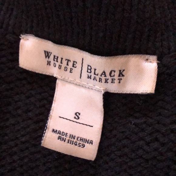 WHBM Stunning cropped long sleeved sweater jacket with standout beaded buttons - Picture 10 of 14